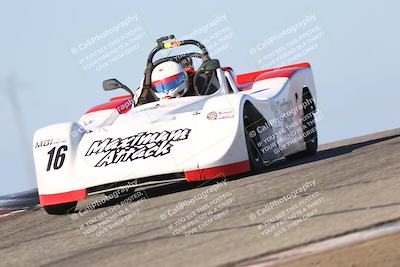 media/Oct-26-2025-CalClub SCCA (Sun) [[8ce1e69566]]/Group 6/Grapevine/